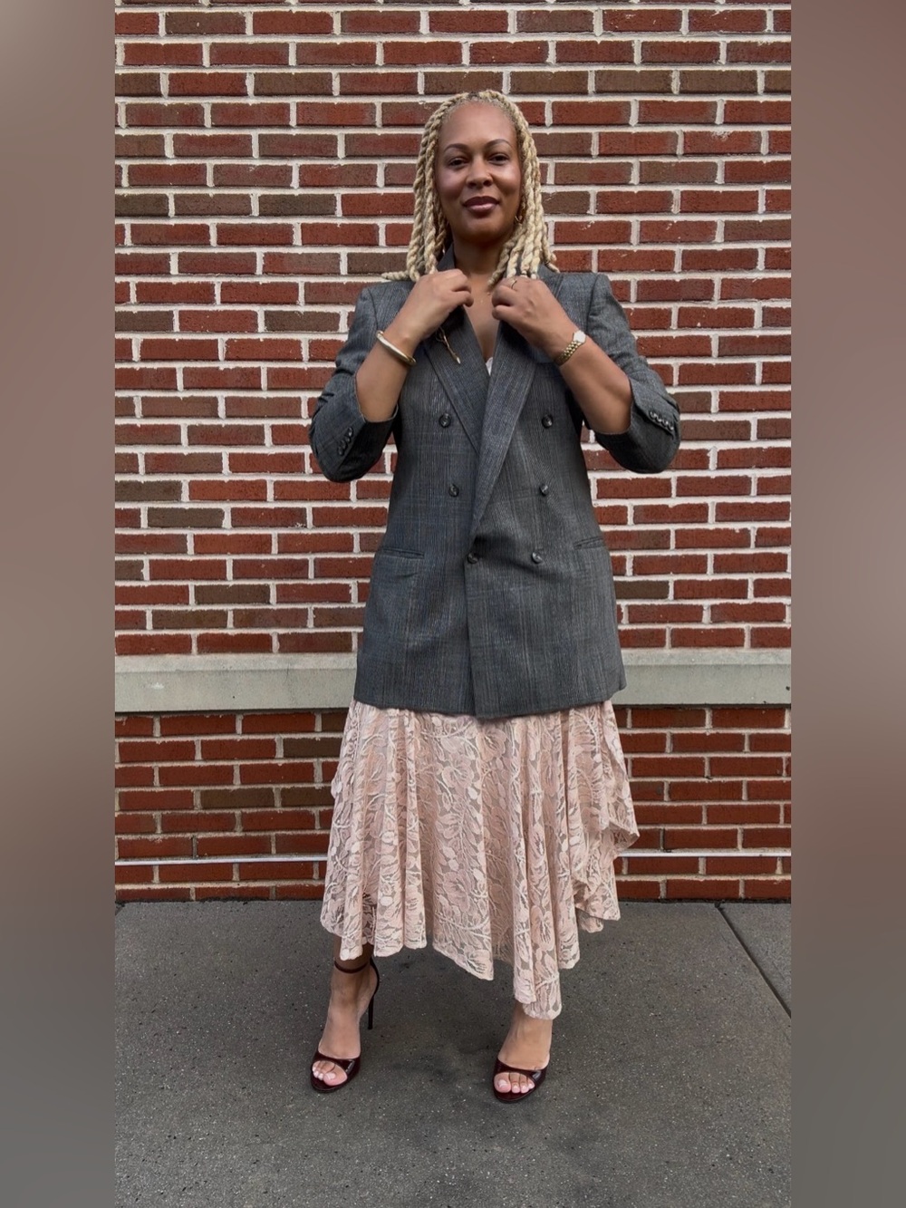 VINTAGE BILL BLASS DOUBLE-BREASTED GLEN PLAID BLAZER IN GRAY